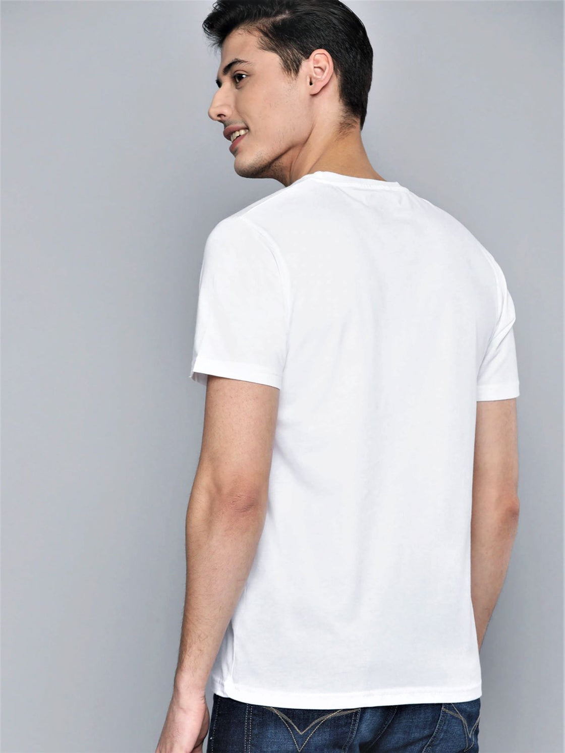 Men's  Casual Wear White T-Shirt